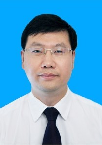 郧西县政府县长：李光锐